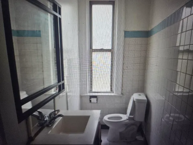 $229,900 | 7225 South Princeton Avenue, Chicago, IL 60621