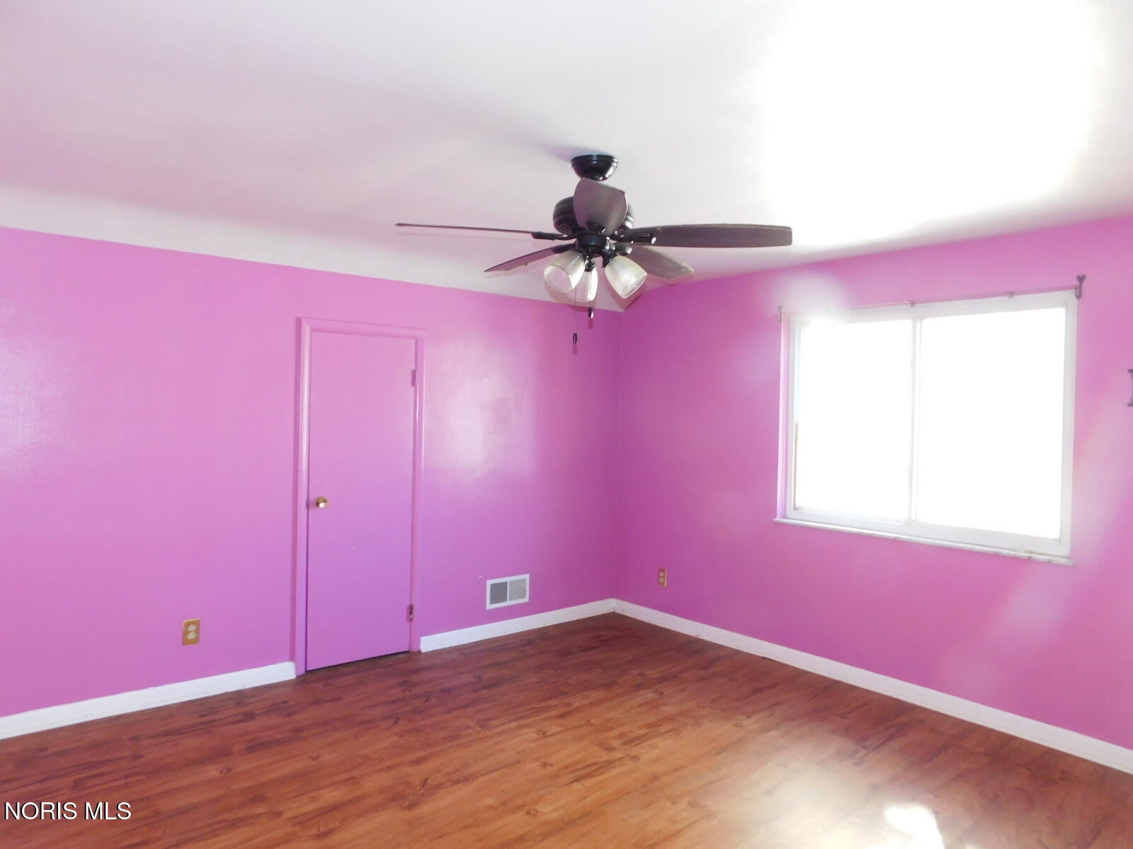 2702 Goddard Road Toledo, OH 43606 - Photo 20 of 23 DSCN2874