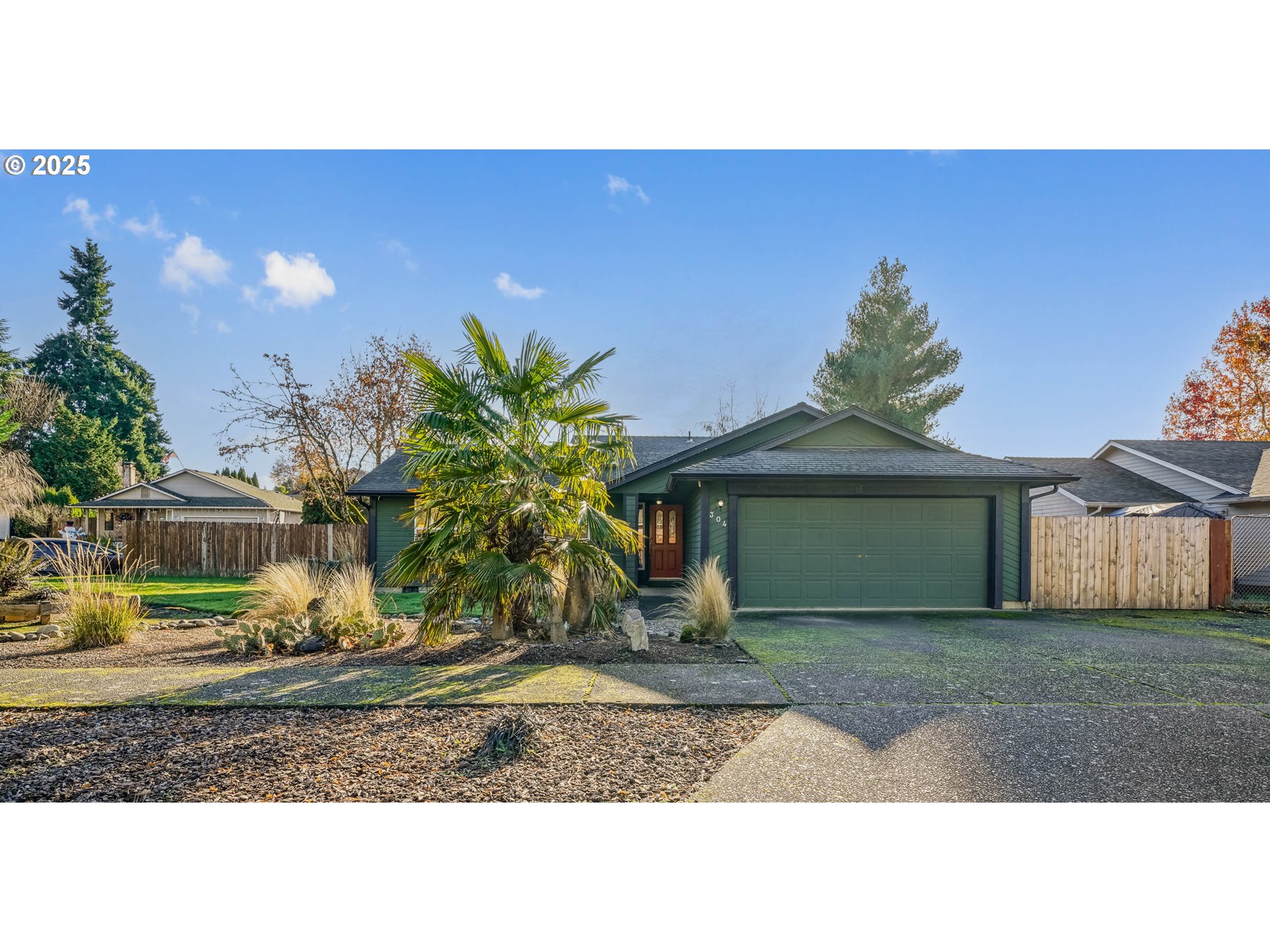 a black and white photo of a house