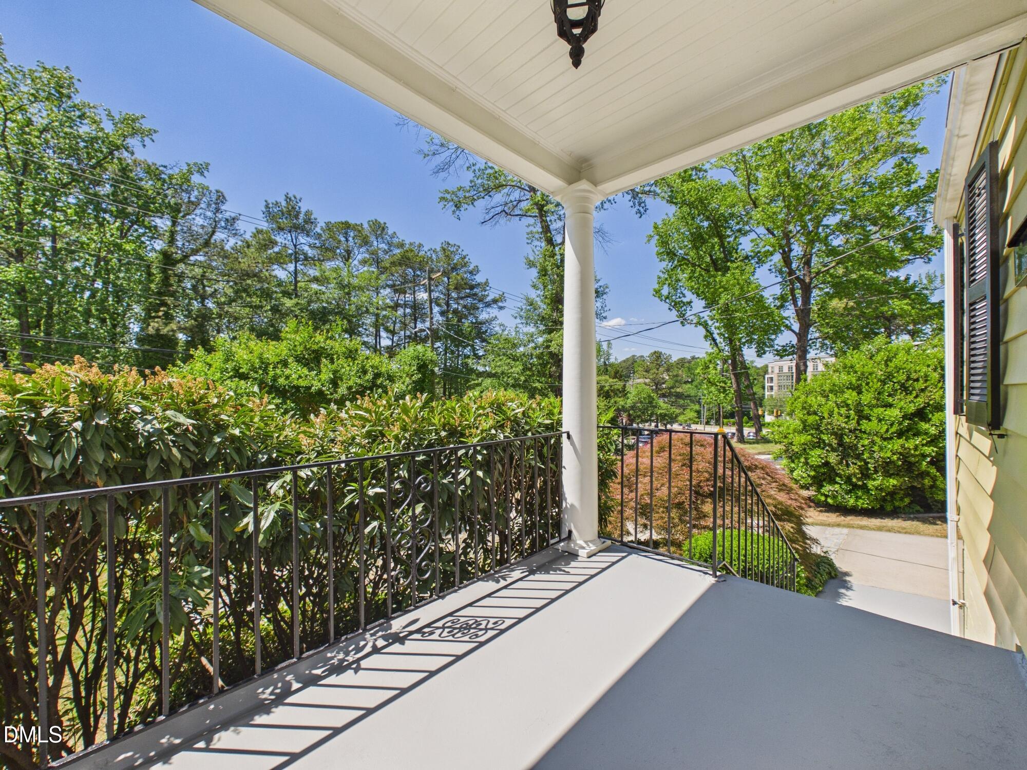 2912 Oberlin Road Raleigh, NC 27608 - Photo 9 of 62