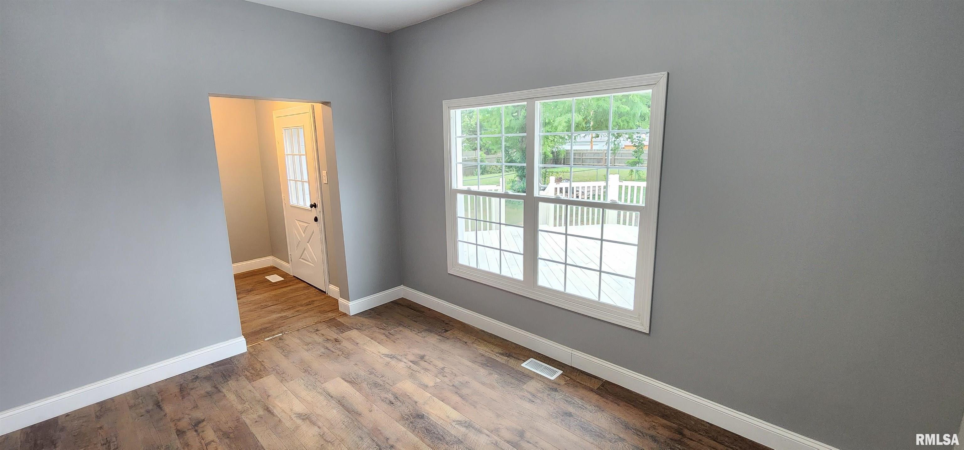 1133 North Patton Avenue Springfield, IL 62702 - Photo 19 of 37