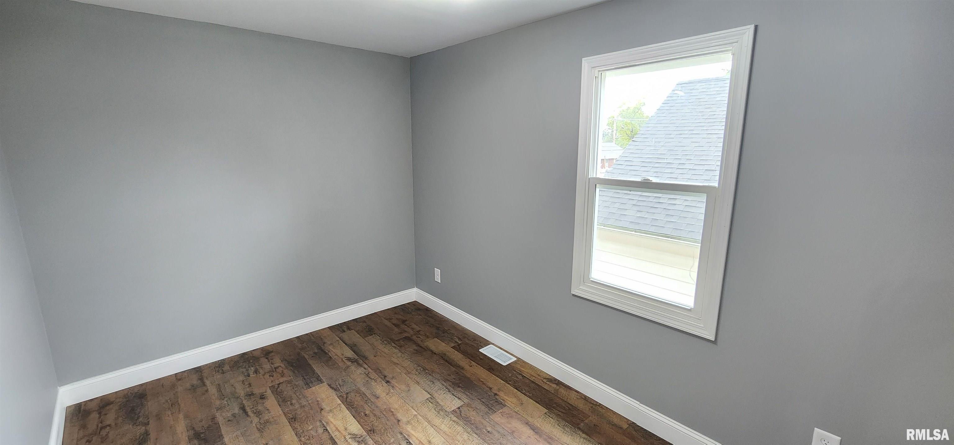 1133 North Patton Avenue Springfield, IL 62702 - Photo 33 of 37