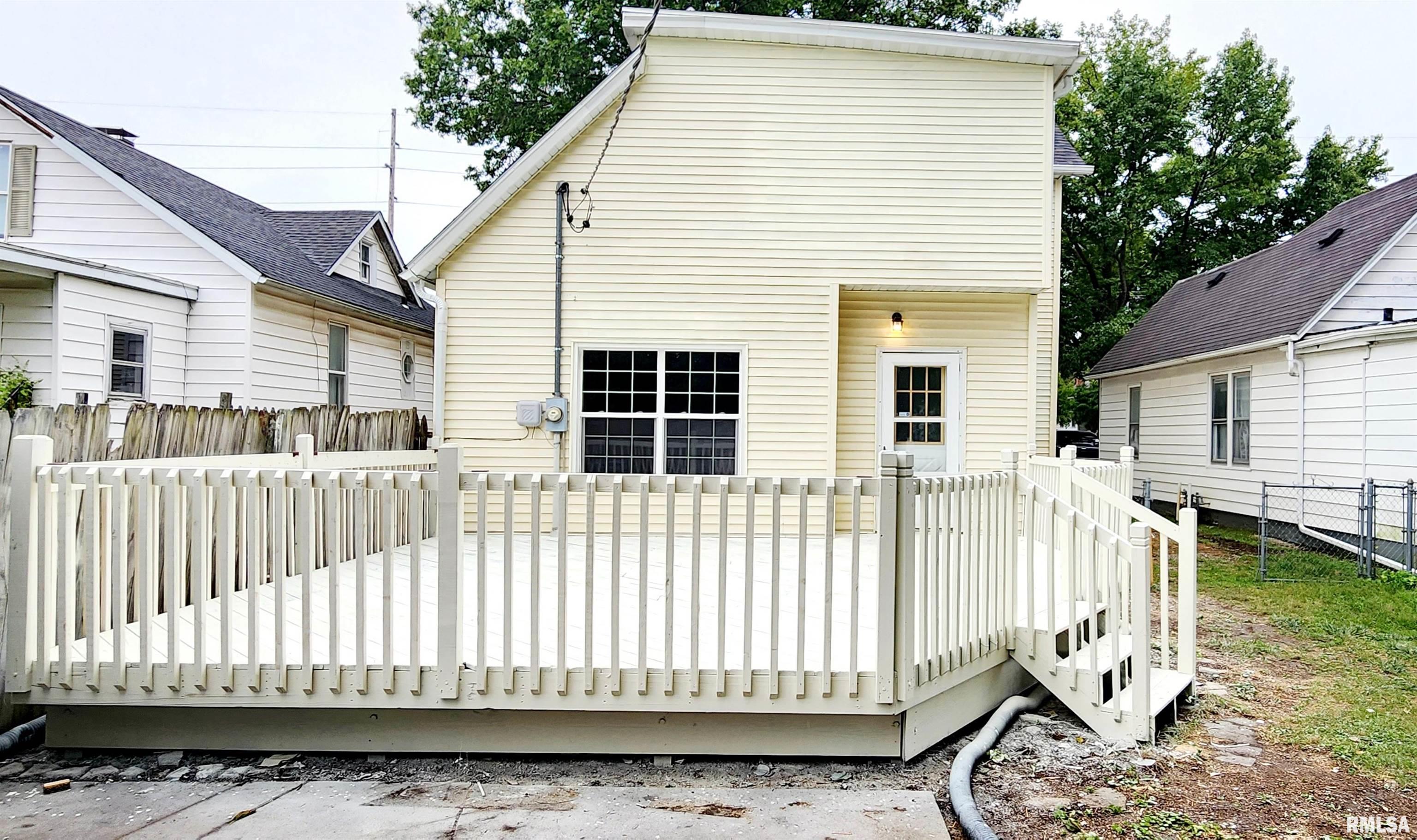 1133 North Patton Avenue Springfield, IL 62702 - Photo 4 of 37
