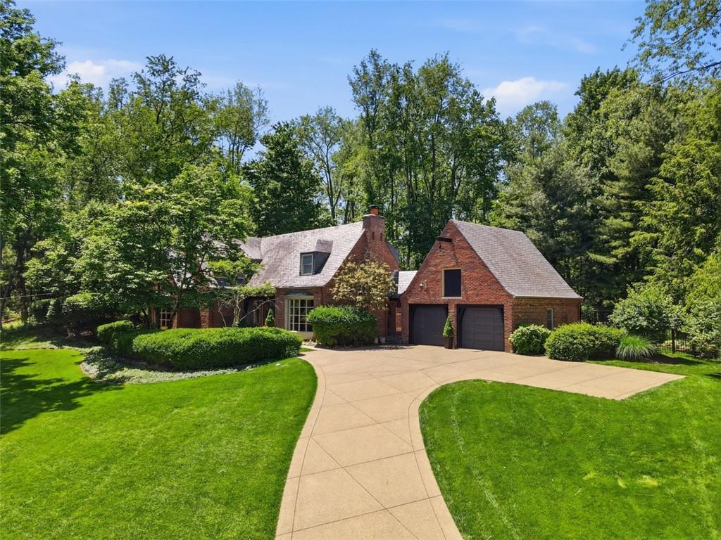 600 Foxhurst Road Pittsburgh, PA 15238 - Photo 2 of 48 Cement driveway