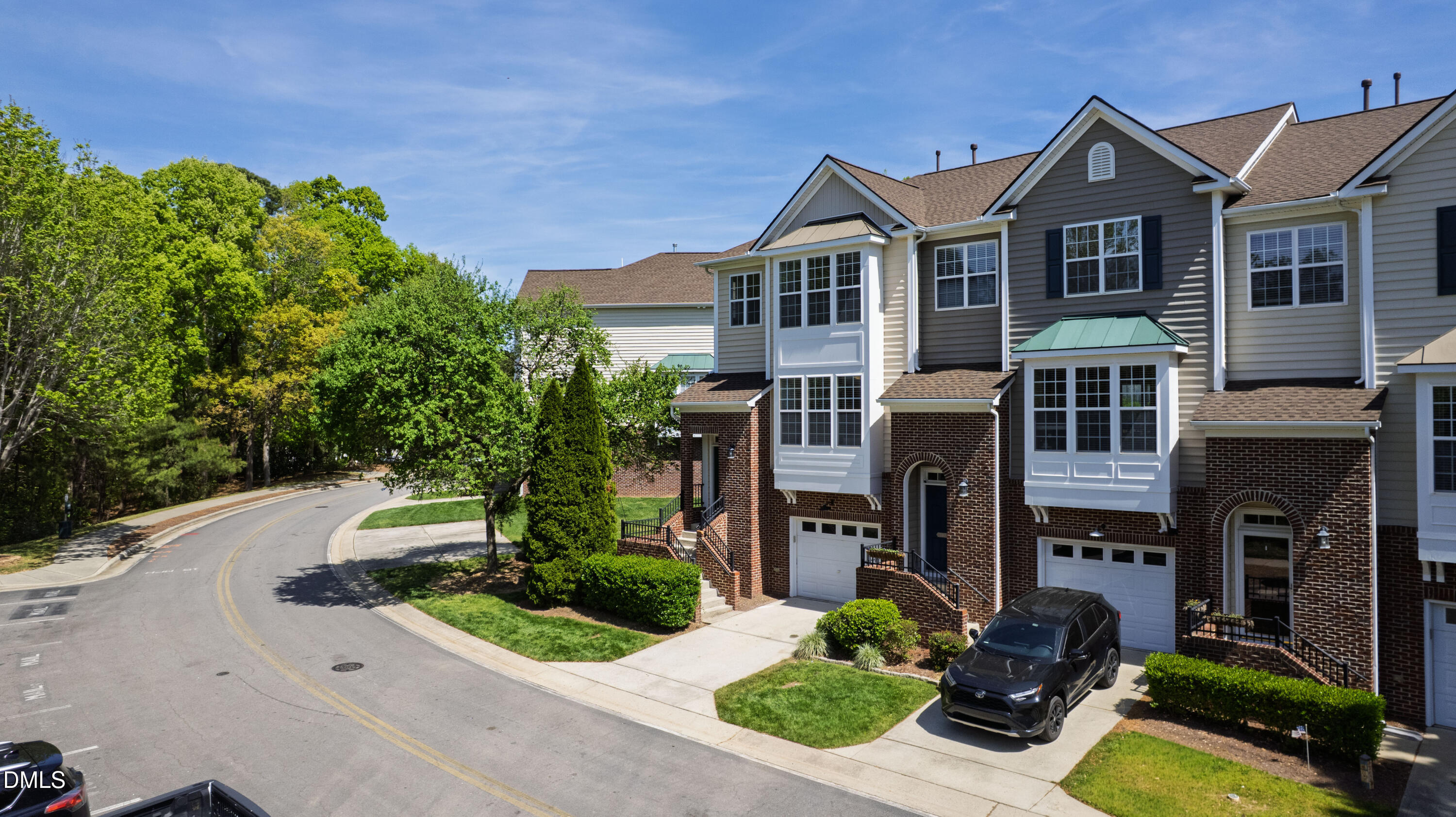 5415 Crescentview Parkway Raleigh, NC 27606 - Photo 12 of 63 Crescentview (4)