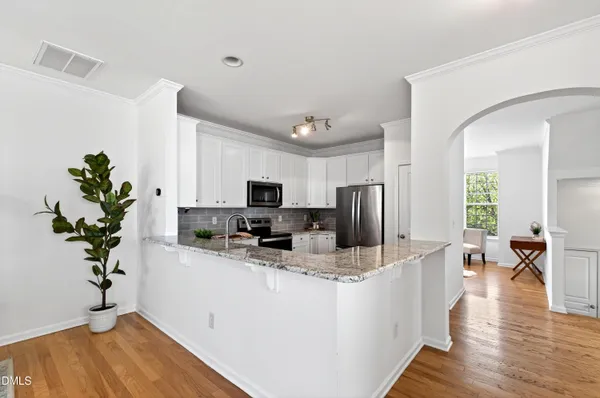 $400,000 | 5415 Crescentview Parkway, Raleigh, NC 27606