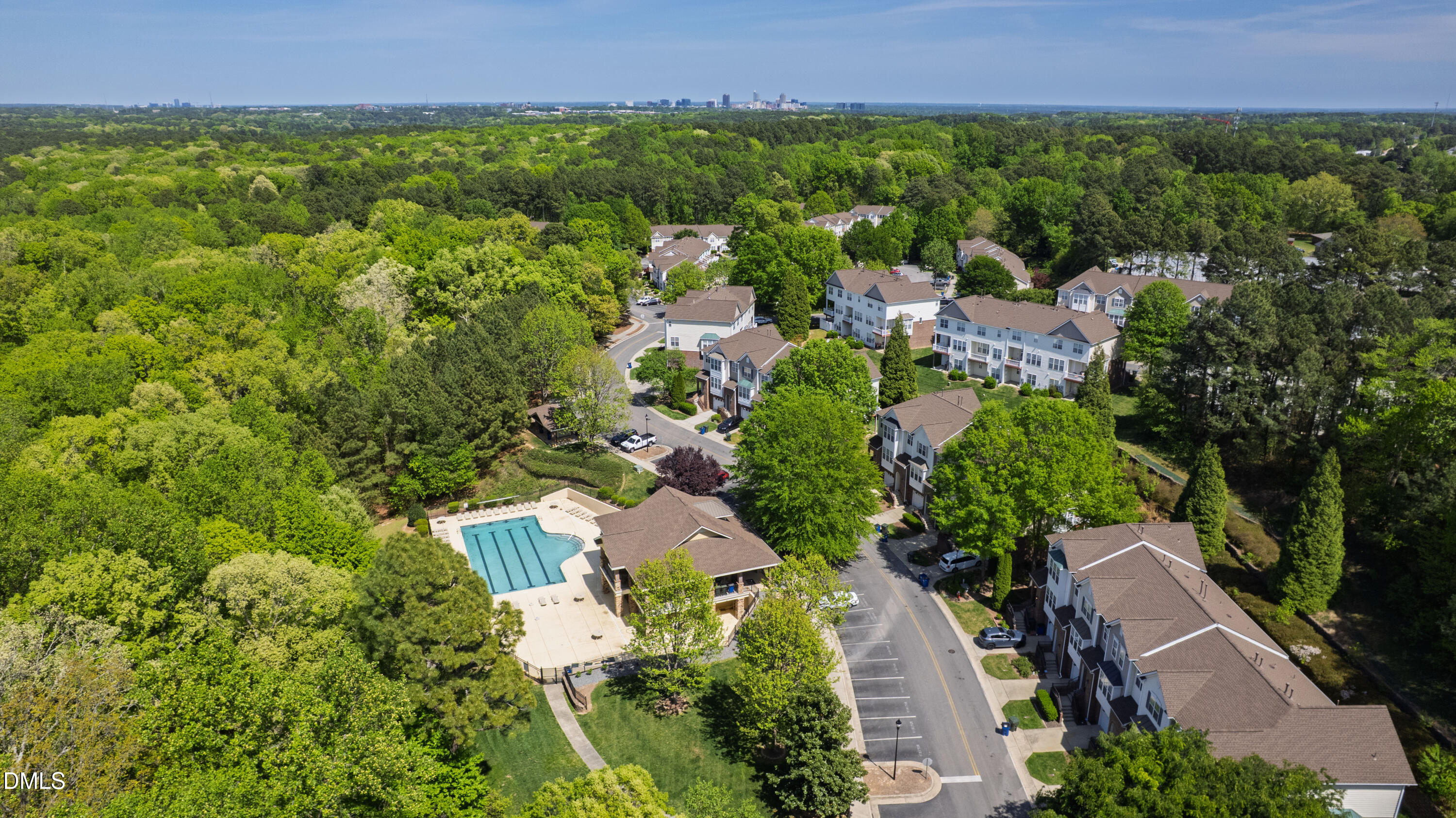5415 Crescentview Parkway Raleigh, NC 27606 - Photo 58 of 63 Crescentview (10)