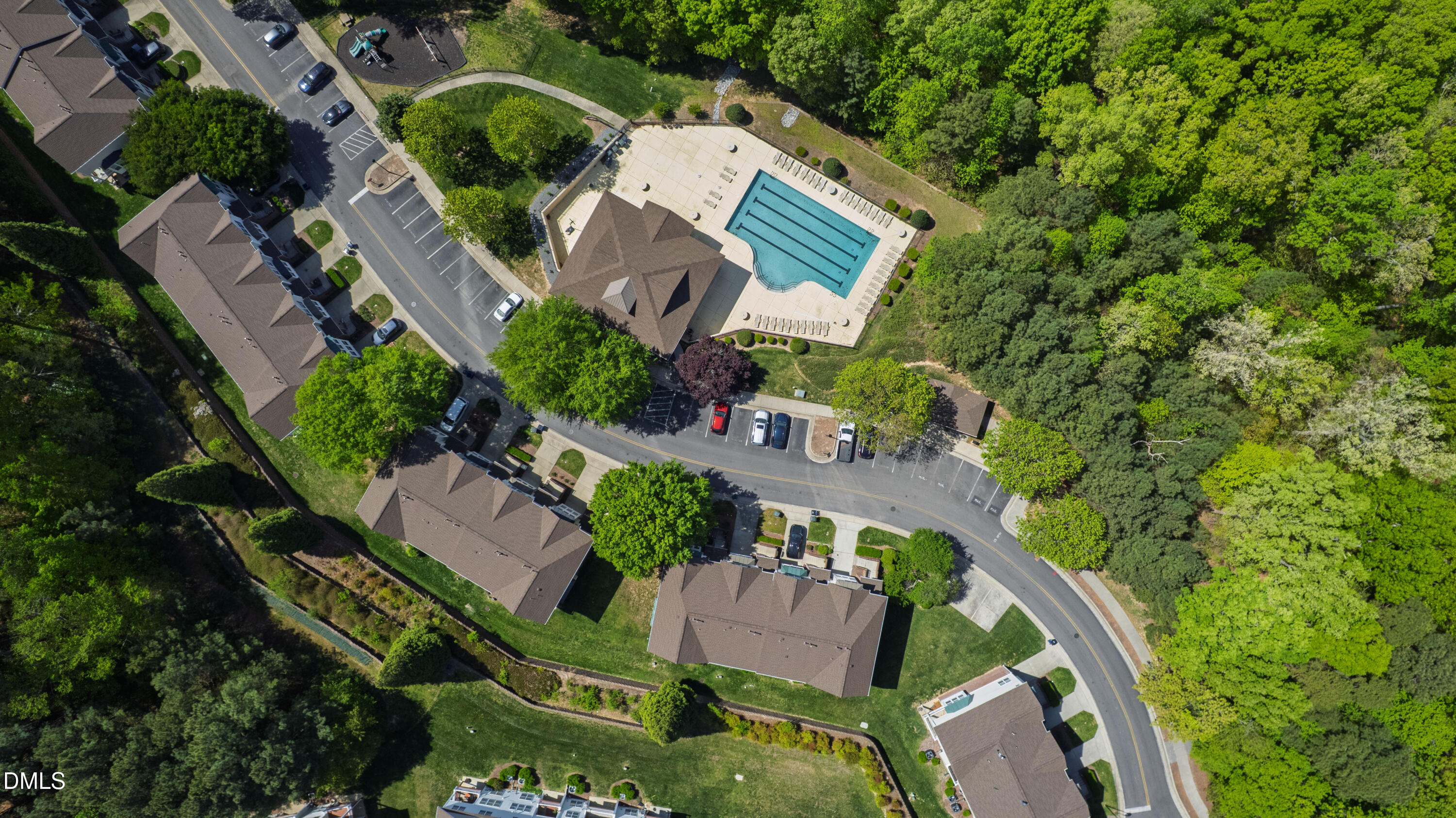 5415 Crescentview Parkway Raleigh, NC 27606 - Photo 60 of 64 an aerial view of a house with a garden