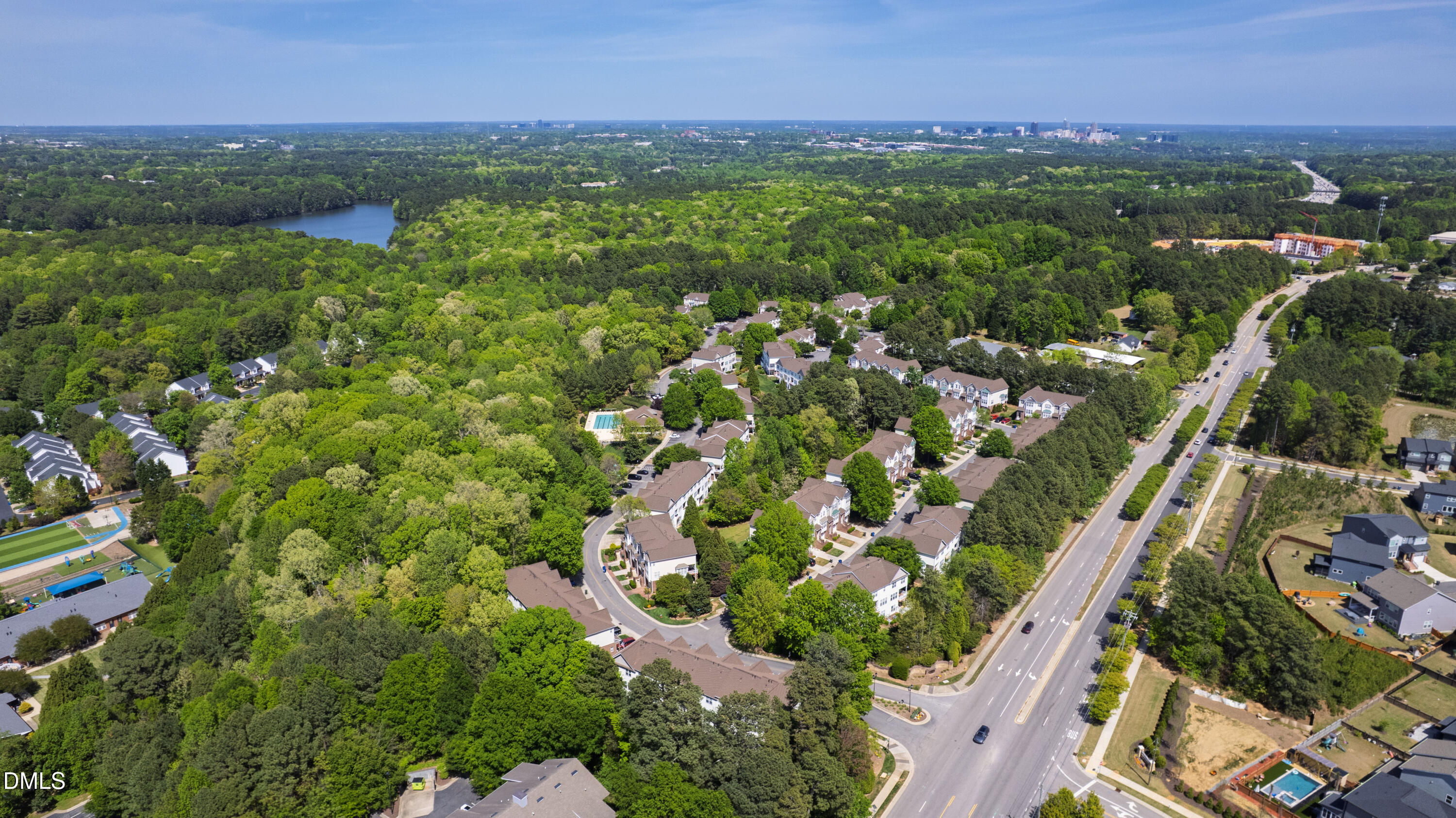 5415 Crescentview Parkway Raleigh, NC 27606 - Photo 61 of 63 Crescentview (9)