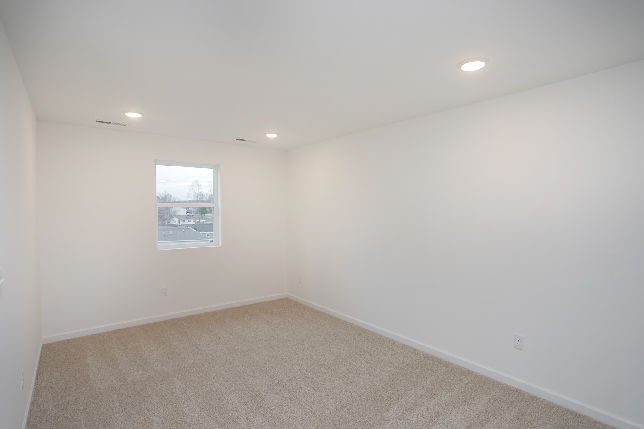 711 Chestnut Bend Dickson, TN 37055 - Photo 28 of 29 a view of an empty room