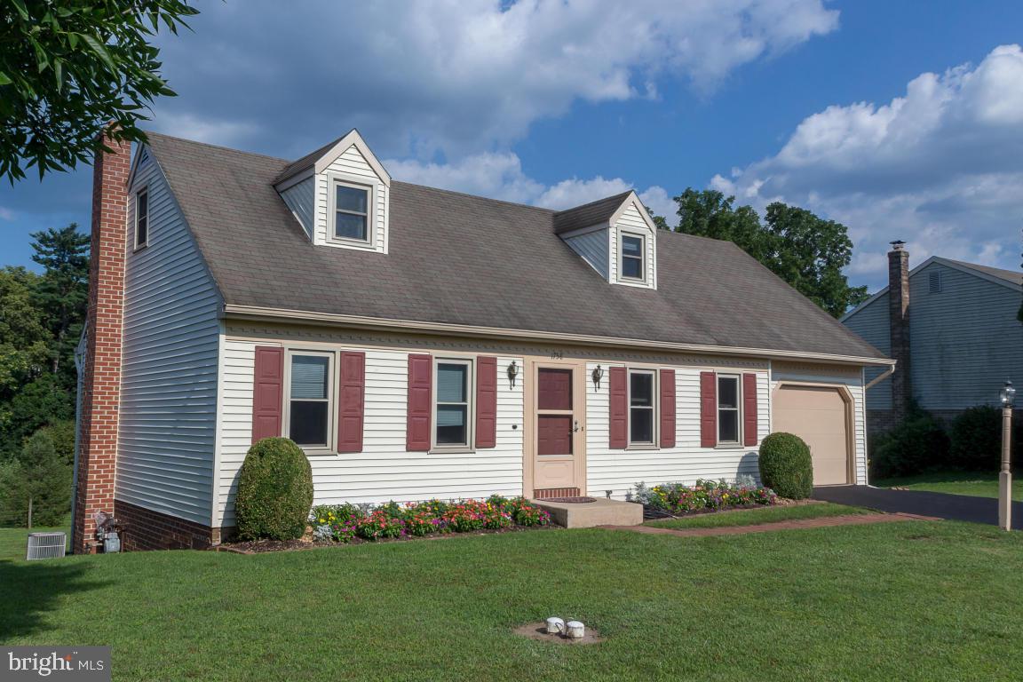 1758 Wilderness Road Lancaster, PA 17603 - Photo 2 of 28 Gallery Image 2