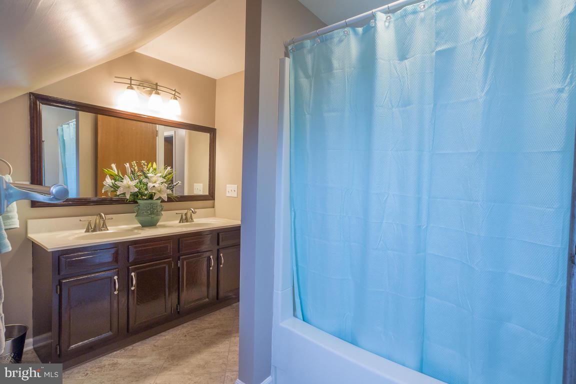 1758 Wilderness Road Lancaster, PA 17603 - Photo 22 of 28 Gallery Image 22