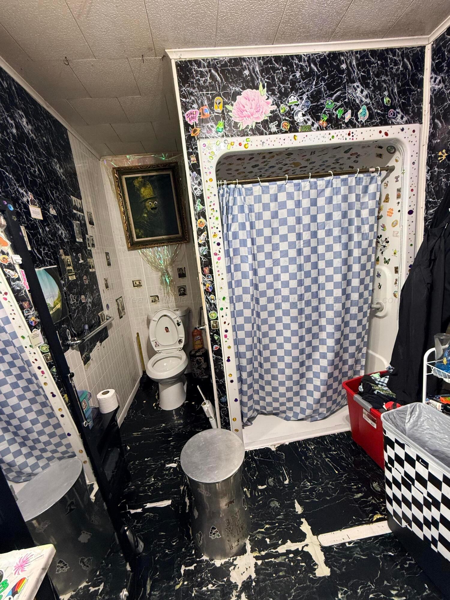 3501 Brookside Road Brilliant, AL 35548 - Photo 7 of 12 Master bathroom