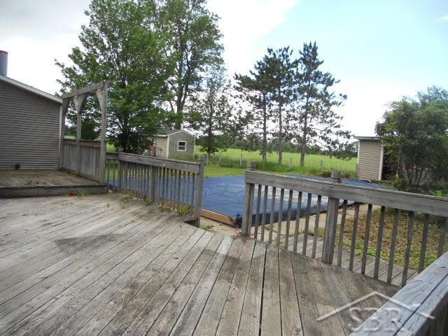8183 North McCaffrey Road Owosso, MI 48867 - Photo 20 of 27 31324012-19.JPG