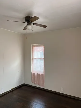 $1,200 | 331 157th Street, Calumet City, IL 60409