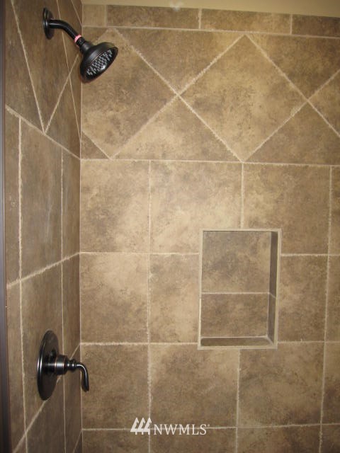 12219 156th Avenue Southeast Renton, WA 98059 - Photo 12 of 15 Gallery Image 12