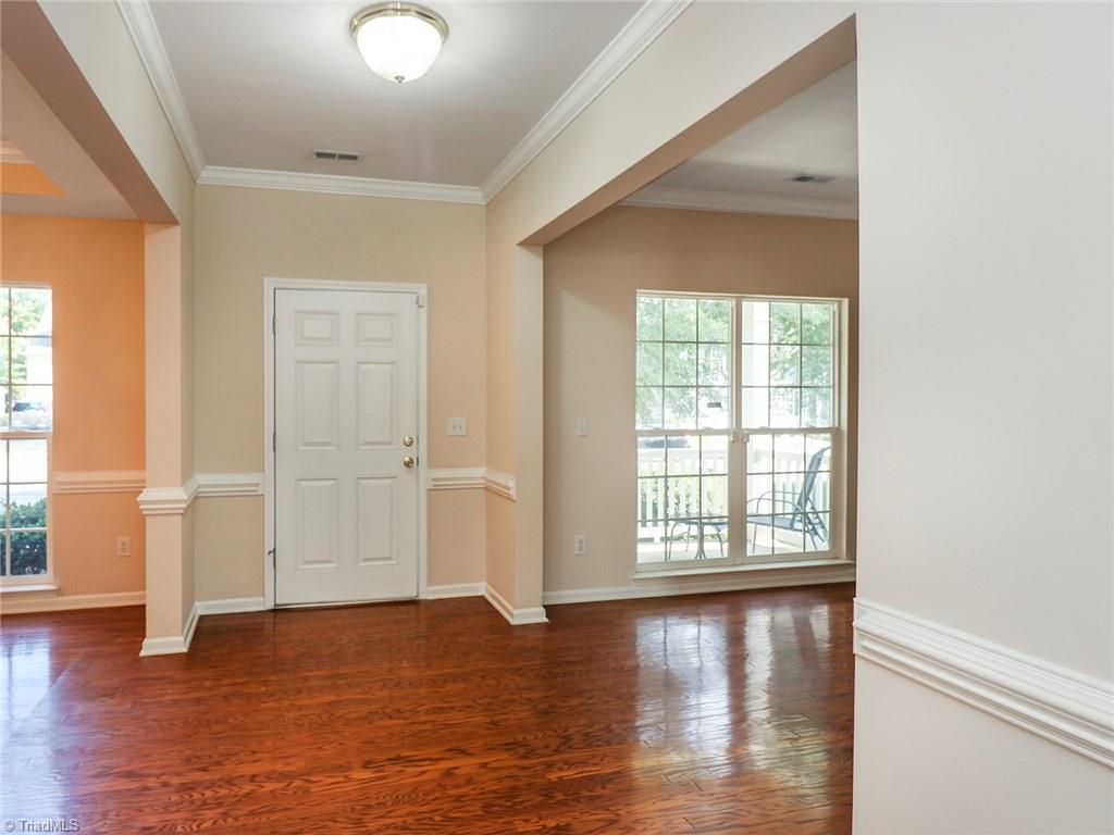 3712 Pemberton Way High Point, NC 27265 - Photo 3 of 18