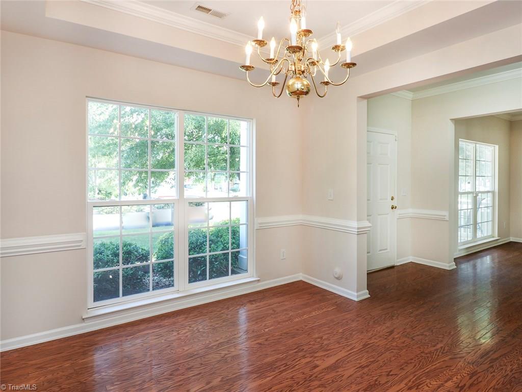3712 Pemberton Way High Point, NC 27265 - Photo 5 of 18