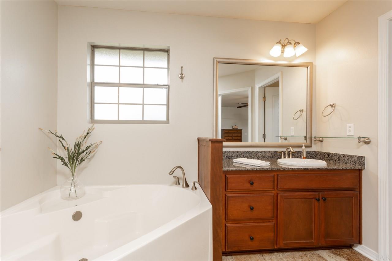 6670 Bryant Road Navarre, FL 32566 - Photo 19 of 38 Gallery Image 19