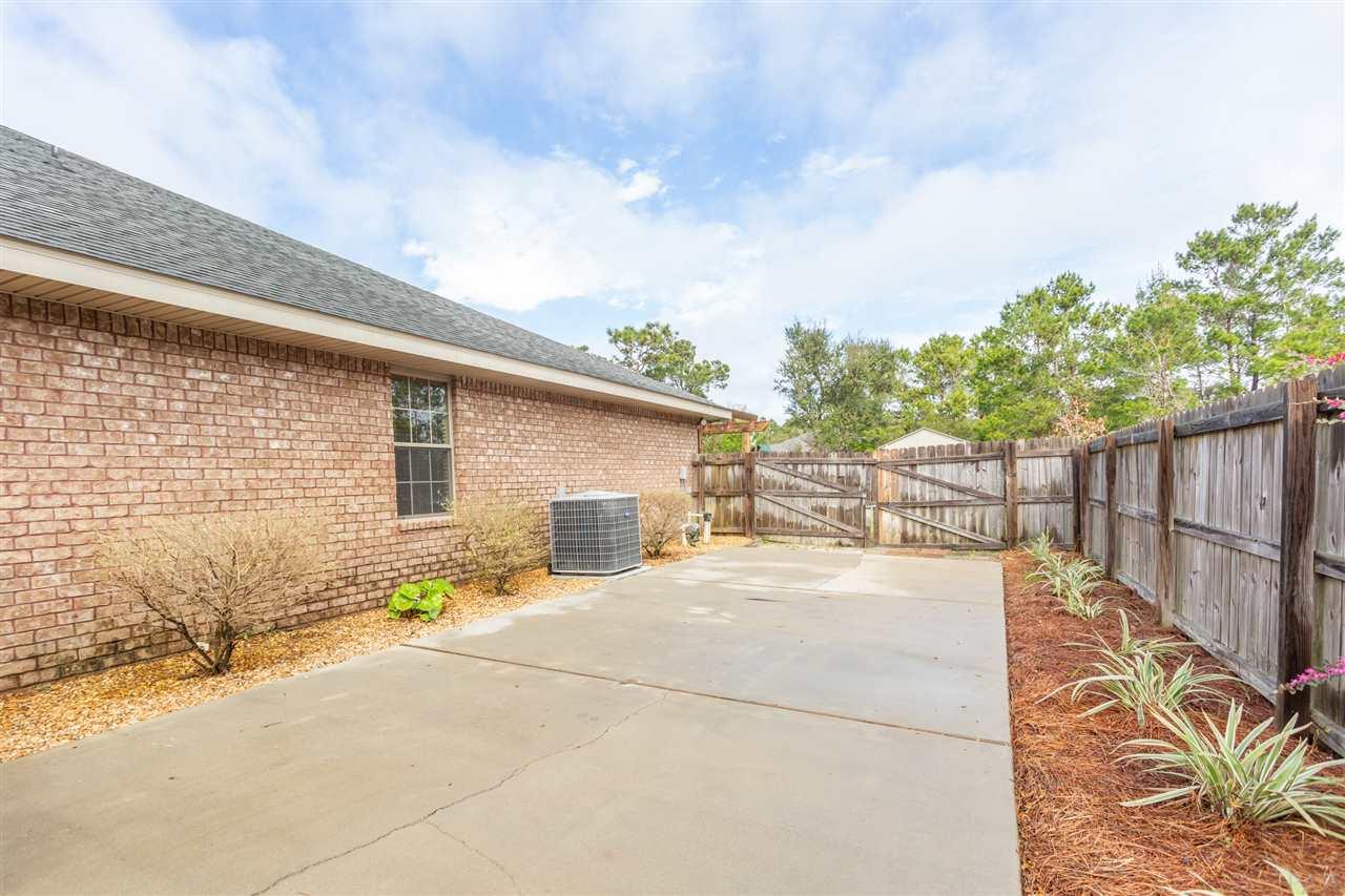 6670 Bryant Road Navarre, FL 32566 - Photo 5 of 38 Gallery Image 5