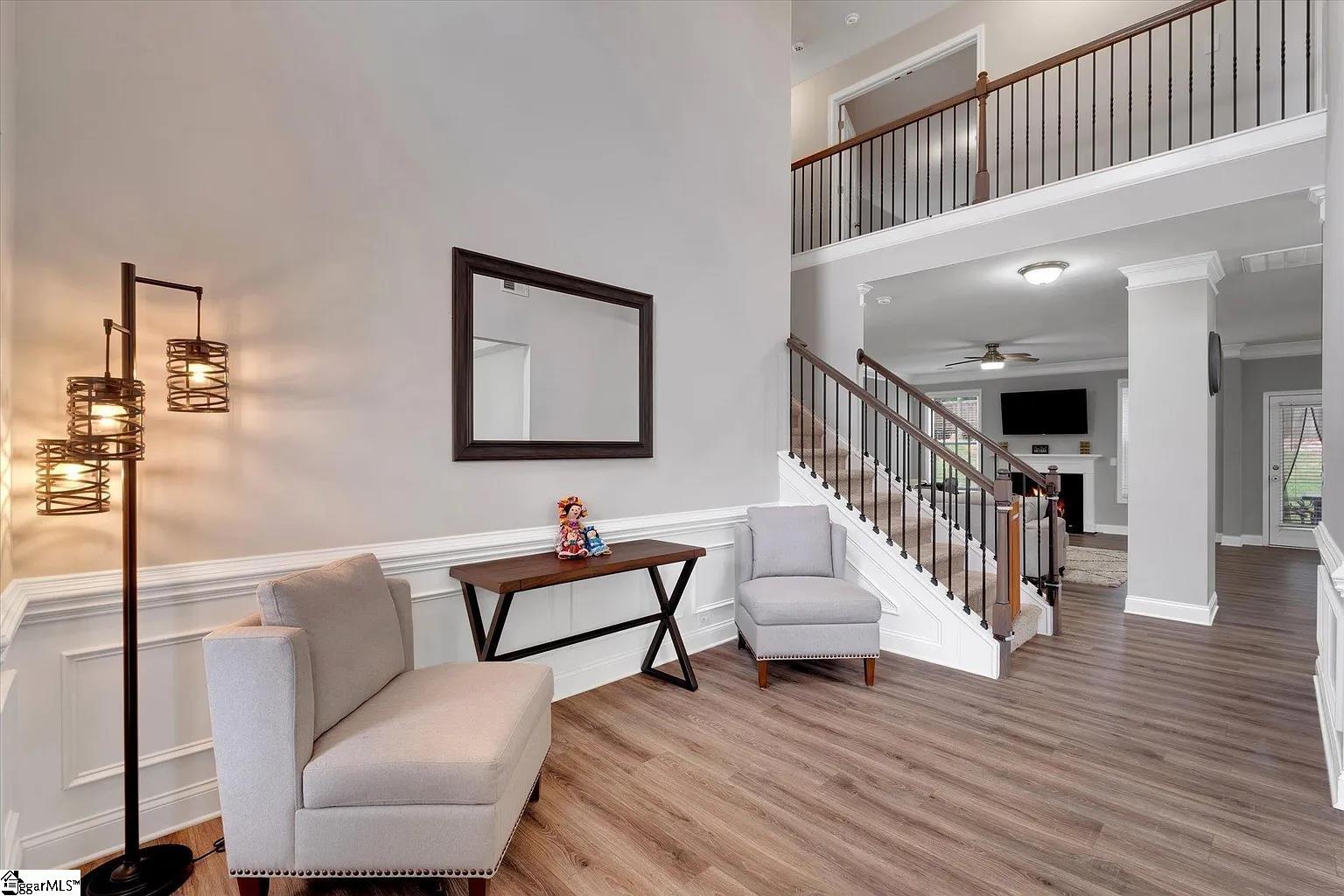 424 Hilburn Way Simpsonville, SC 29680 - Photo 2 of 25