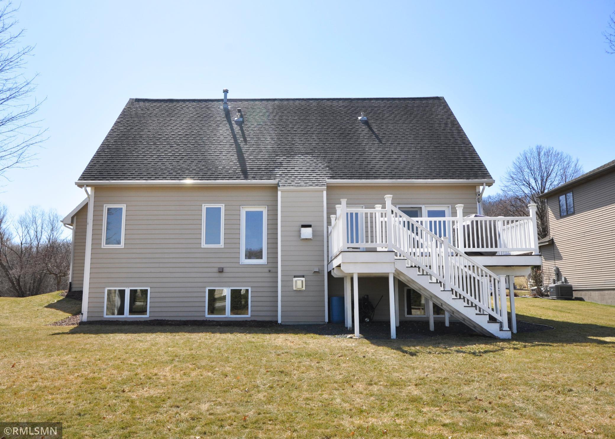 2933 Mayowood Common Circle Southwest Rochester, MN 55902 - Photo 26 of 34