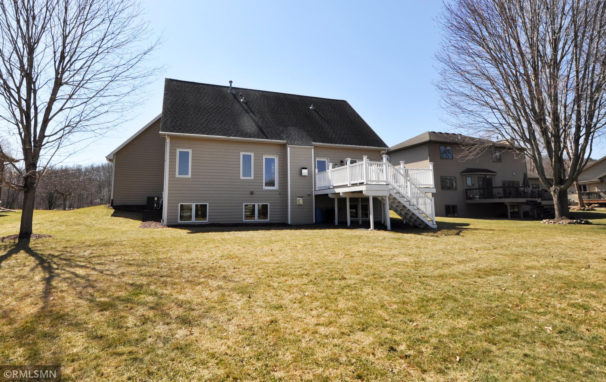 2933 Mayowood Common Circle Southwest Rochester, MN 55902 - Photo 27 of 34