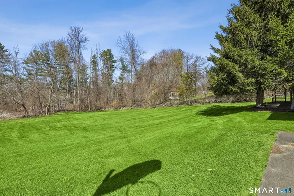 $499,900 | 14 Sil Camino Drive, Danbury, CT 06811