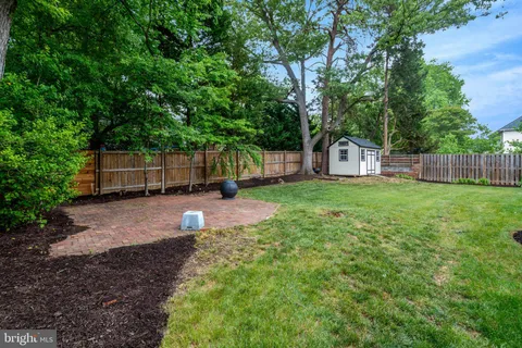 $749,900 | 2106 Basset Street, Alexandria, VA 22308