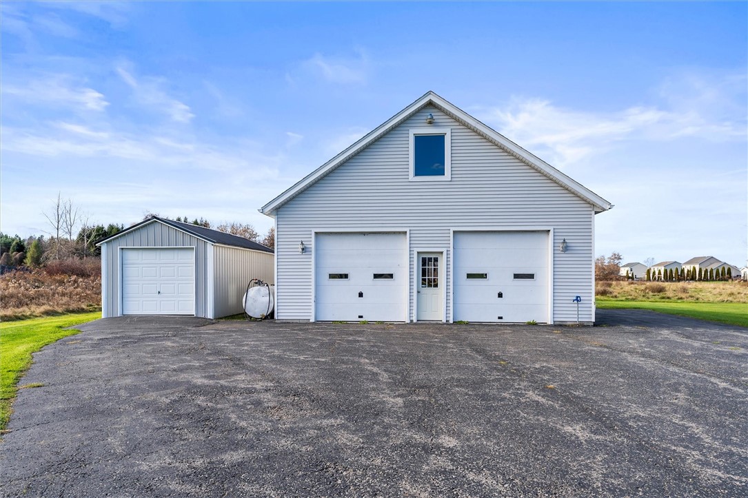 161 Collamer Road Parma, NY 14468 - Photo 4 of 49