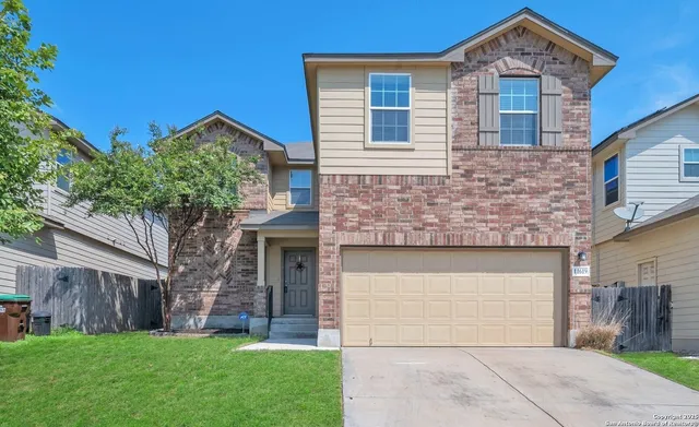 $2,000 | 11619 Hidden Terrace, San Antonio, TX 78245