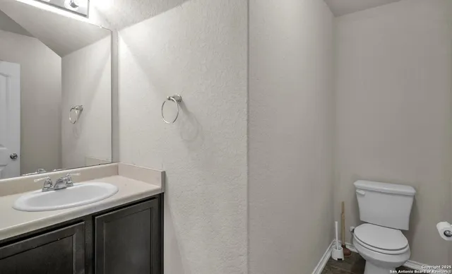 $2,000 | 11619 Hidden Terrace, San Antonio, TX 78245