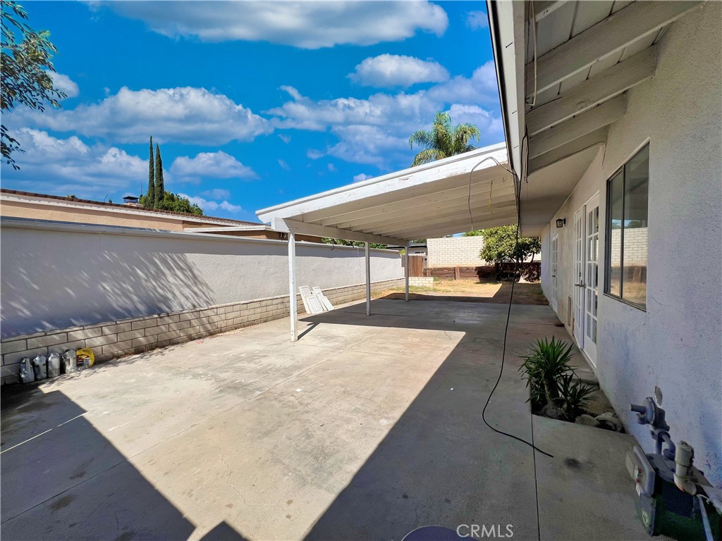22574 Kentfield Street Grand Terrace, CA 92313 - Photo 17 of 22 a view of a backyard