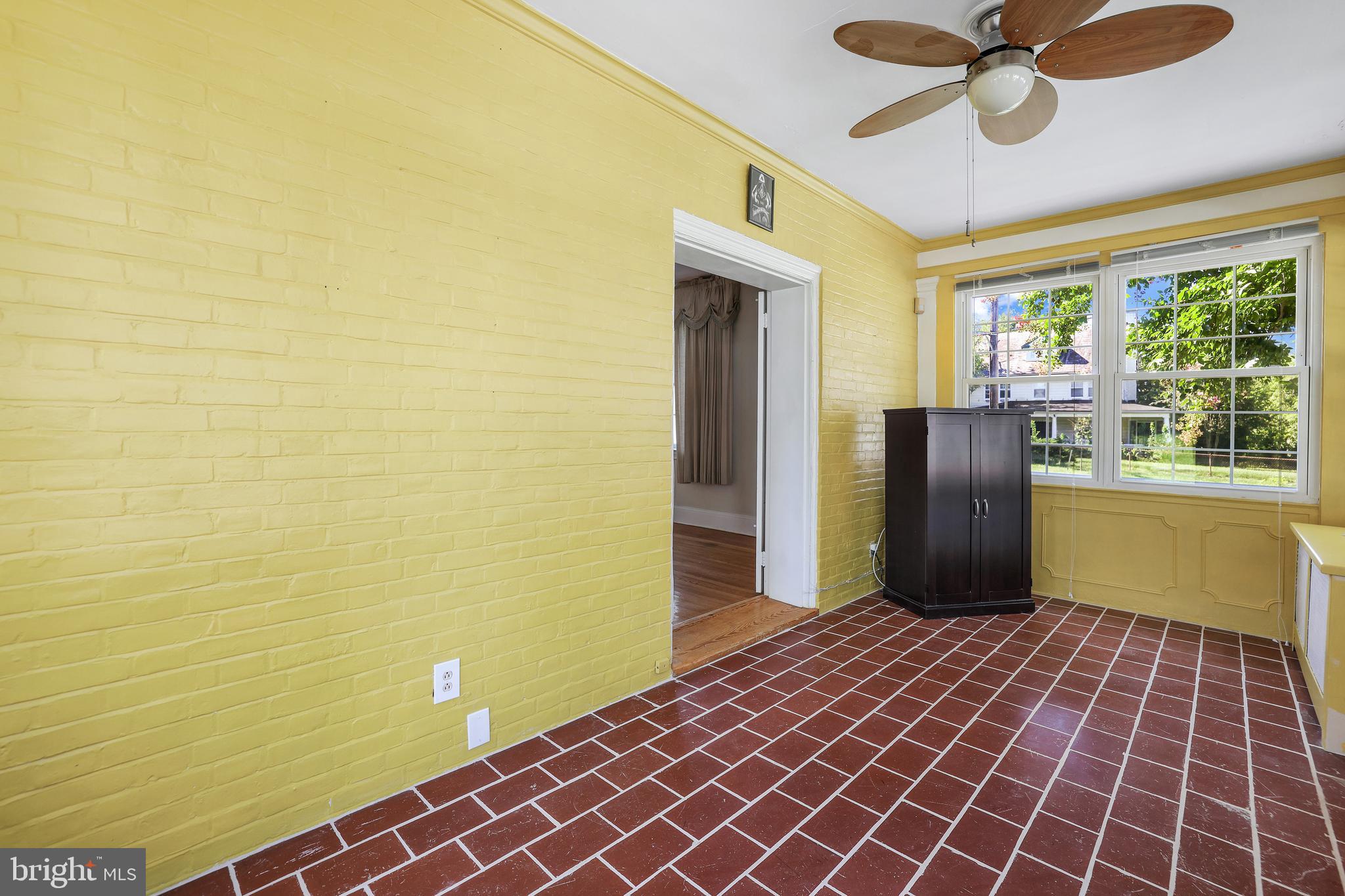 3318 Dorchester Road Baltimore, MD 21215 - Photo 13 of 34