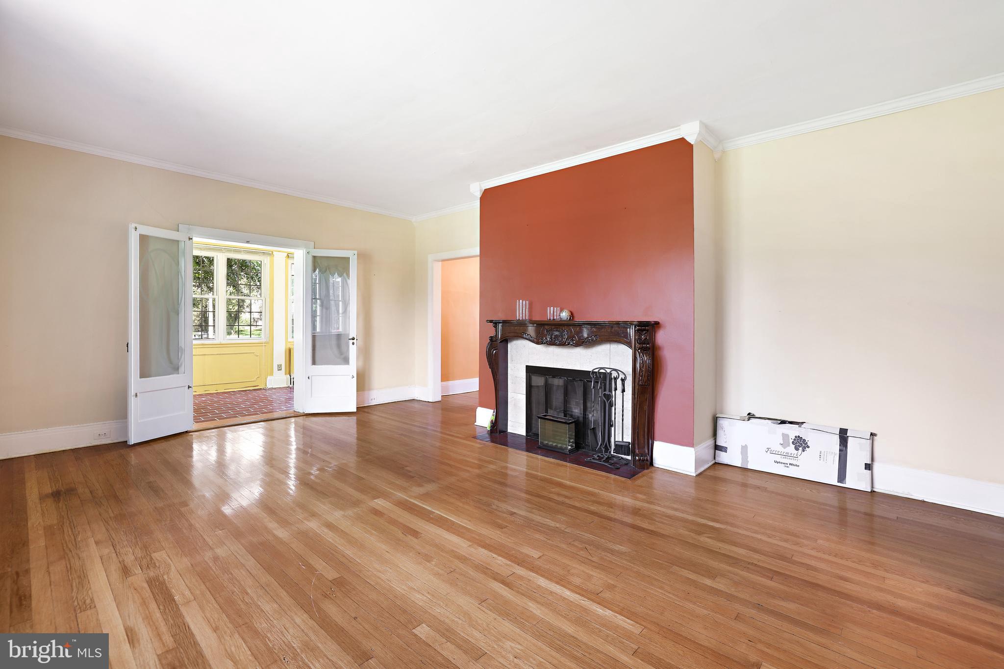 3318 Dorchester Road Baltimore, MD 21215 - Photo 5 of 34