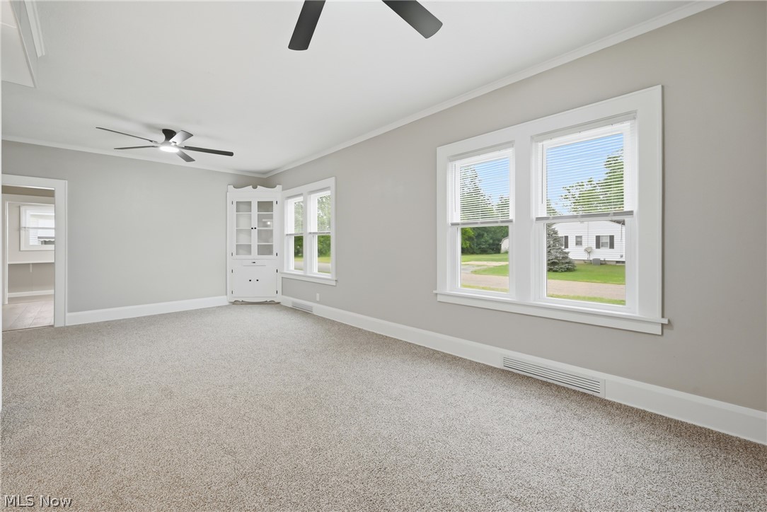 355 North 12th Street Sebring, OH 44672 - Photo 7 of 44