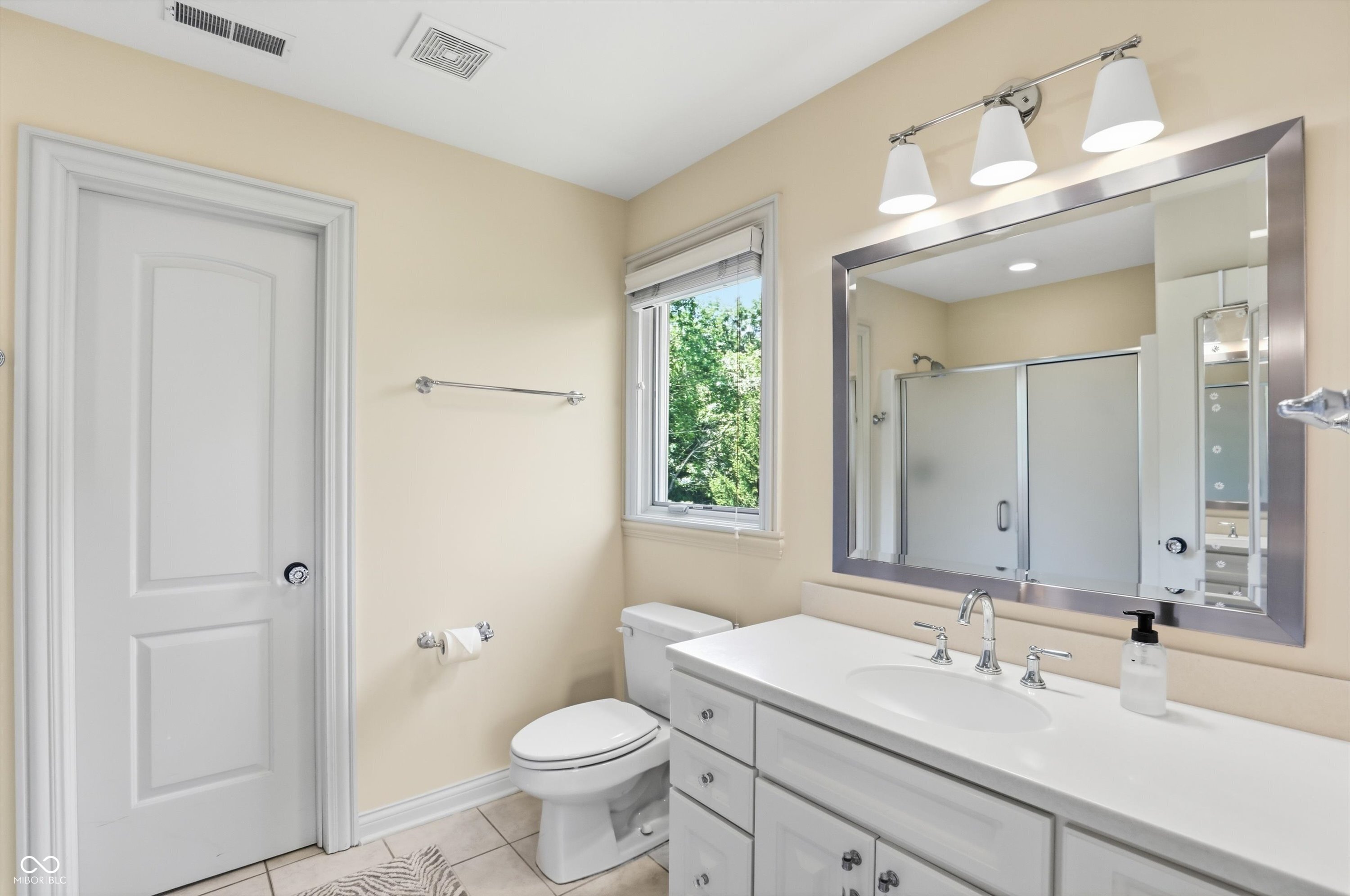 11180 Hawthorn Ridge Fishers, IN 46037 - Photo 71 of 149
