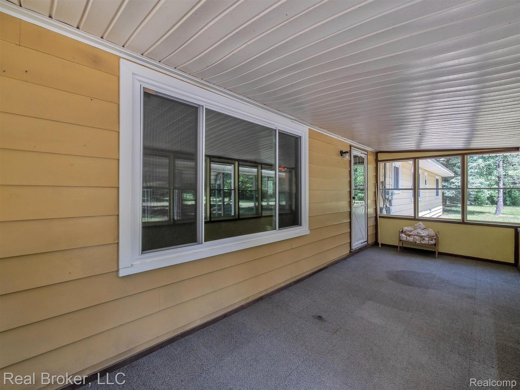 42955 Bemis Road Belleville, MI 48111 - Photo 35 of 66 36