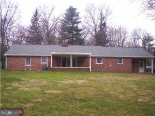 305 Cowpath Road Lansdale, PA 19446 - Photo 3 of 4 Gallery Image 3