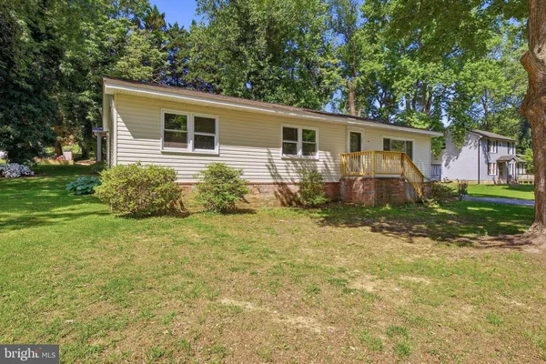 $320,000 | 5421 Chesapeake Avenue, St. Leonard, MD 20685