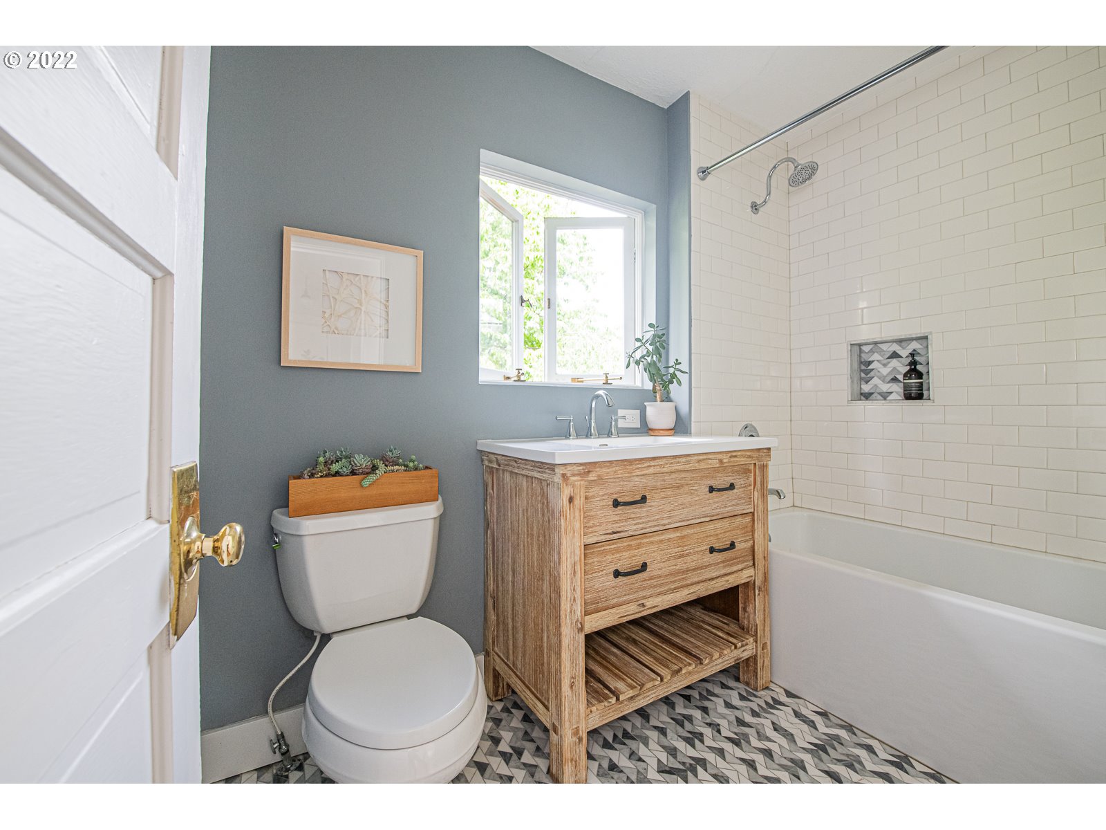 23 Northeast Cook Street Portland, OR 97212 - Photo 23 of 32 Gallery Image 23