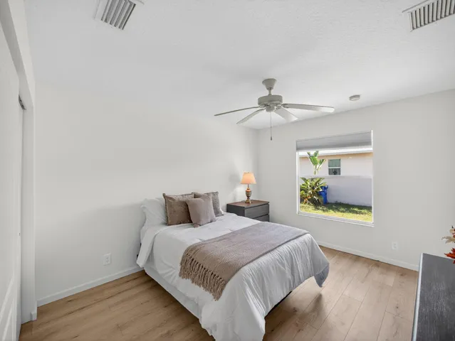 $3,000 | 2757 Southwest Versailles Terrace, Stuart, FL 34997