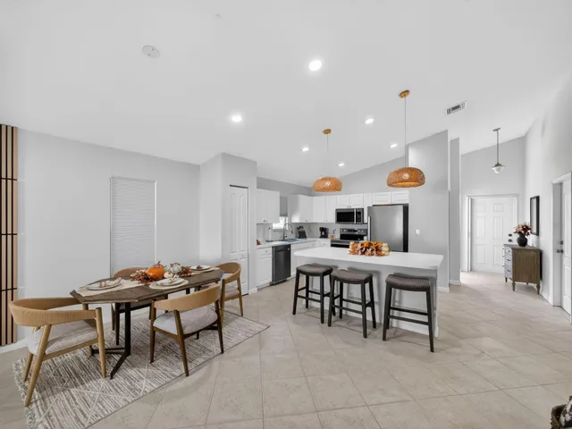 $3,500 | 2757 Southwest Versailles Terrace, Stuart, FL 34997