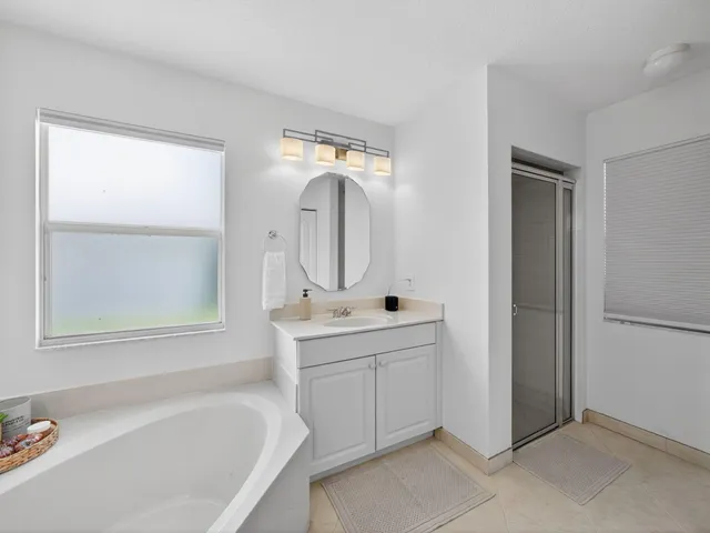 $3,000 | 2757 Southwest Versailles Terrace, Stuart, FL 34997