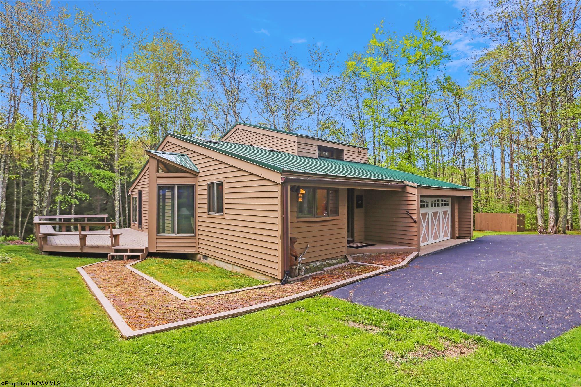 809 Lakeview Road Davis, WV 26260 - Photo 38 of 45 Gallery Image 38