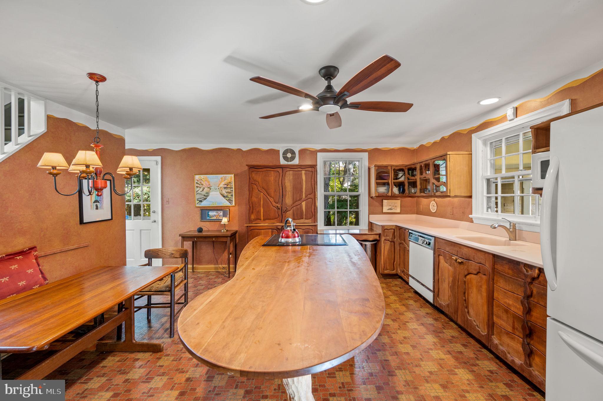 1641 Ridley Creek Road Media, PA 19063 - Photo 17 of 63 Eat-in kitchen