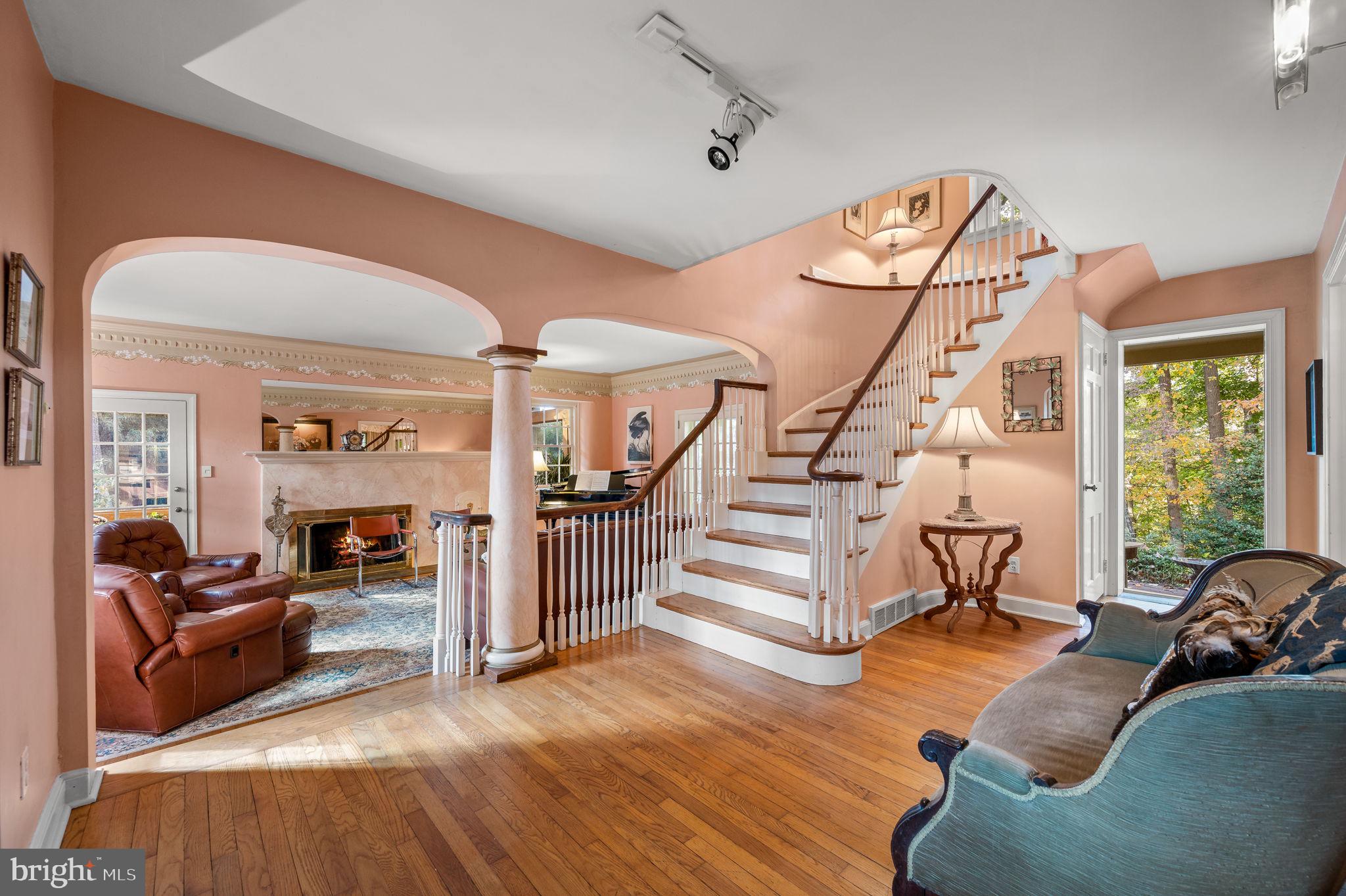 1641 Ridley Creek Road Media, PA 19063 - Photo 6 of 63 Gracious center hall