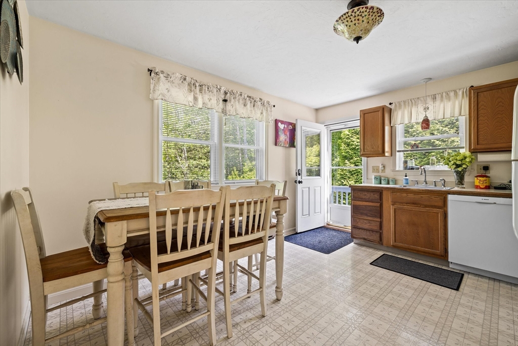 148 Prince Road Southbridge, MA 01550 - Photo 6 of 26 Gallery Image 6