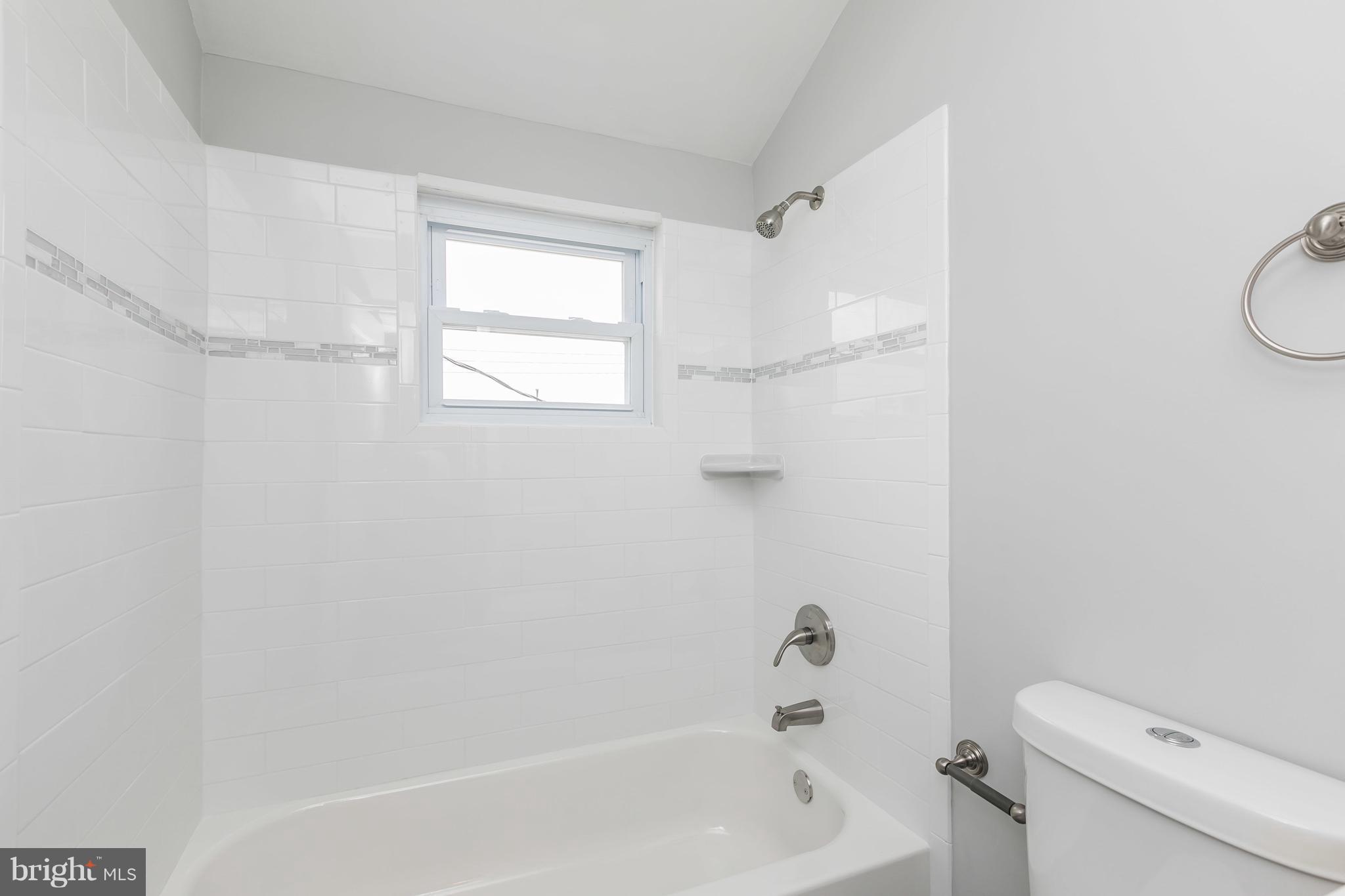 231 Orville Road Baltimore, MD 21221 - Photo 24 of 30 Bath