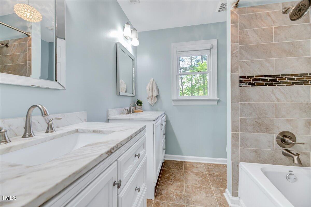 4504 Thendara Way Raleigh, NC 27612 - Photo 19 of 31 27-4504 Thendara Way-27
